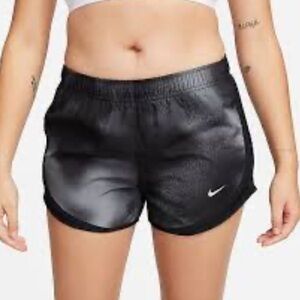 Nike tempo running shorts
